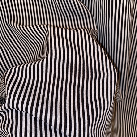 Kim Rogers Women’s black and white buttoned blouse - Picture 10 of 12